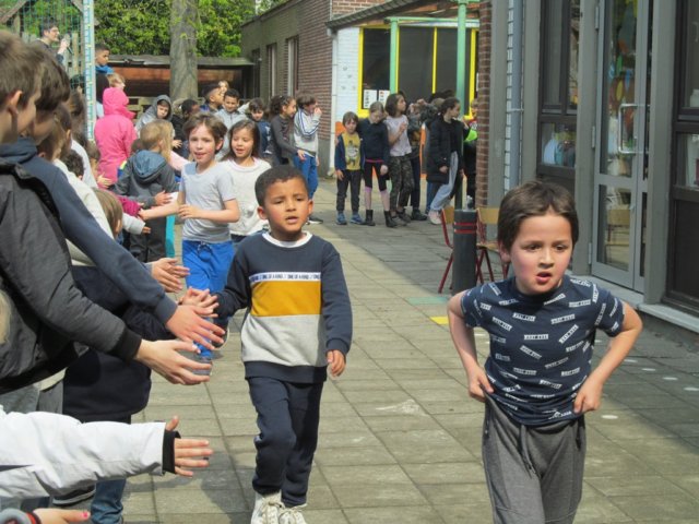 sponsorloop32.jpg